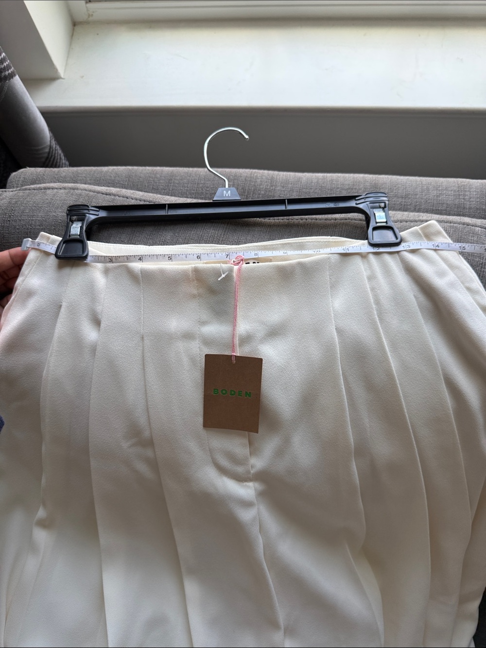 Boden Cream Pleated wide leg pants - Picture 10 of 12